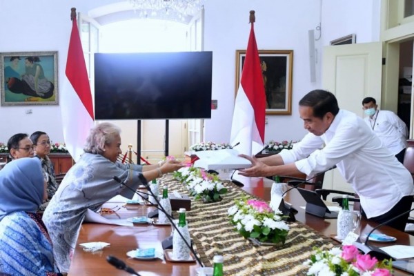 Lapor Jokowi, Pansel Serahkan 18 Nama Calon Komisioner KPPU