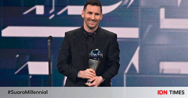 Lionel Messi Jadi Pemain Terbaik FIFA 2022!