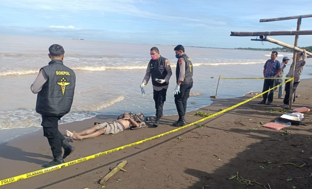 Mayat Tanpa Identitas Ditemukan di Tanjung Bayang Makassar