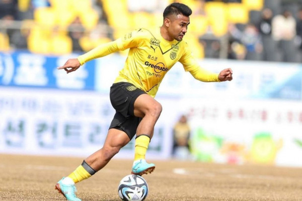 Asnawi Dikartu Merah, Joennam Dibantai 0-5