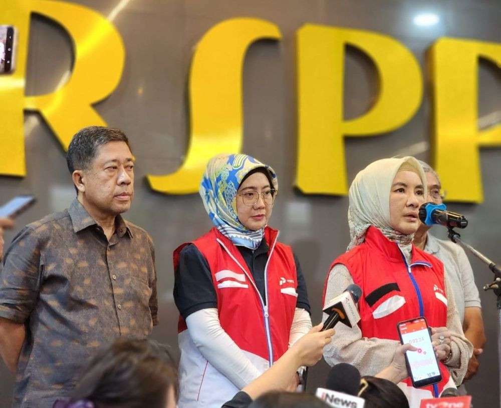 Direksi Pertamina Patra Niaga Kunjungi Korban Di Rumah Sakit