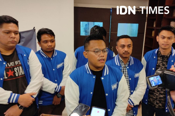 Dress Code Biru-Putih, Relawan Erick Thohir Bantah Terafiliasi PAN
