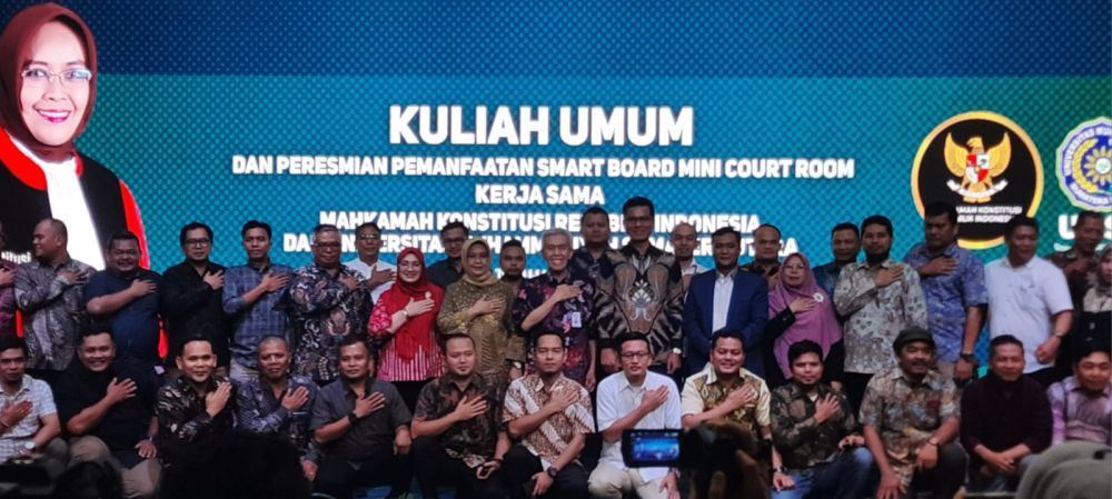 MK dan UMSU Jalin Kerjasama tentang Smart Board Mini Court Room