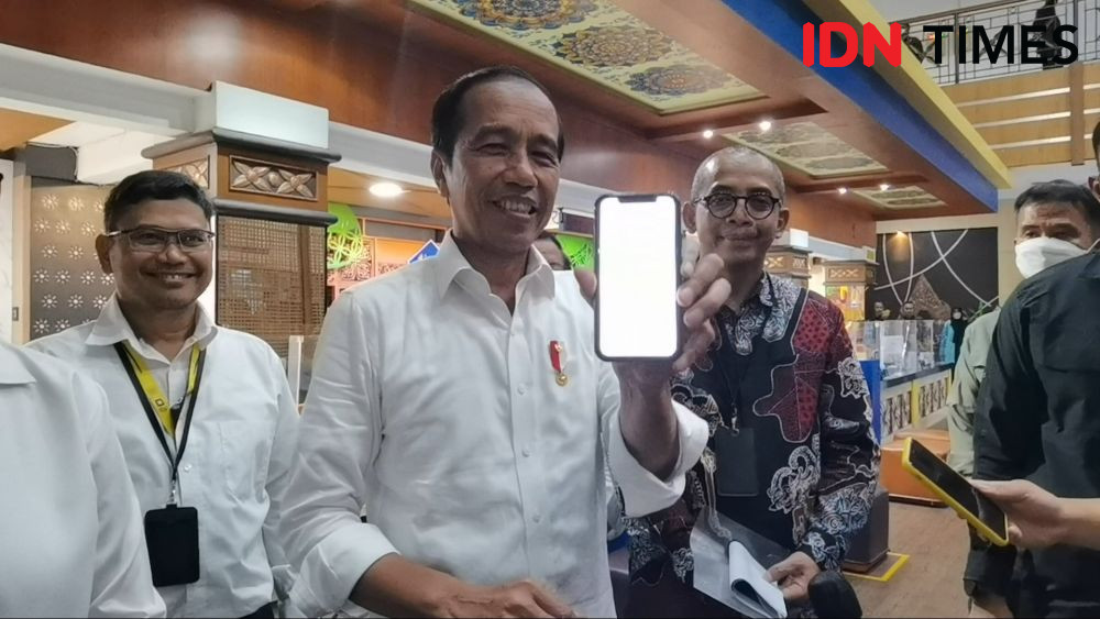 Presiden Jokowi Mendadak Sidak ke Kantor Pajak di Solo