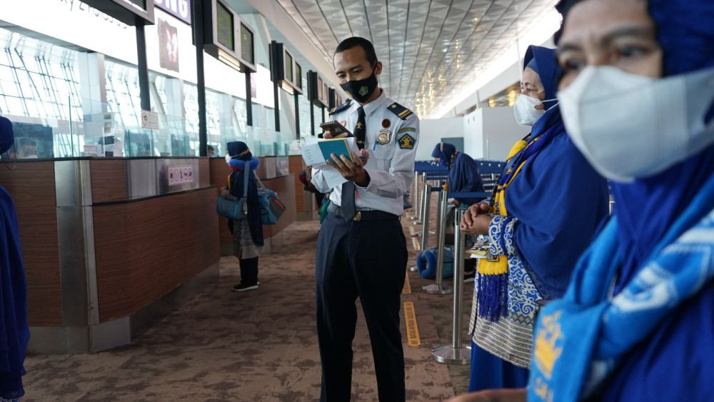 Keberangkatan Jemaah Umrah Meningkat Jelang Ramadan di Bandara Soetta