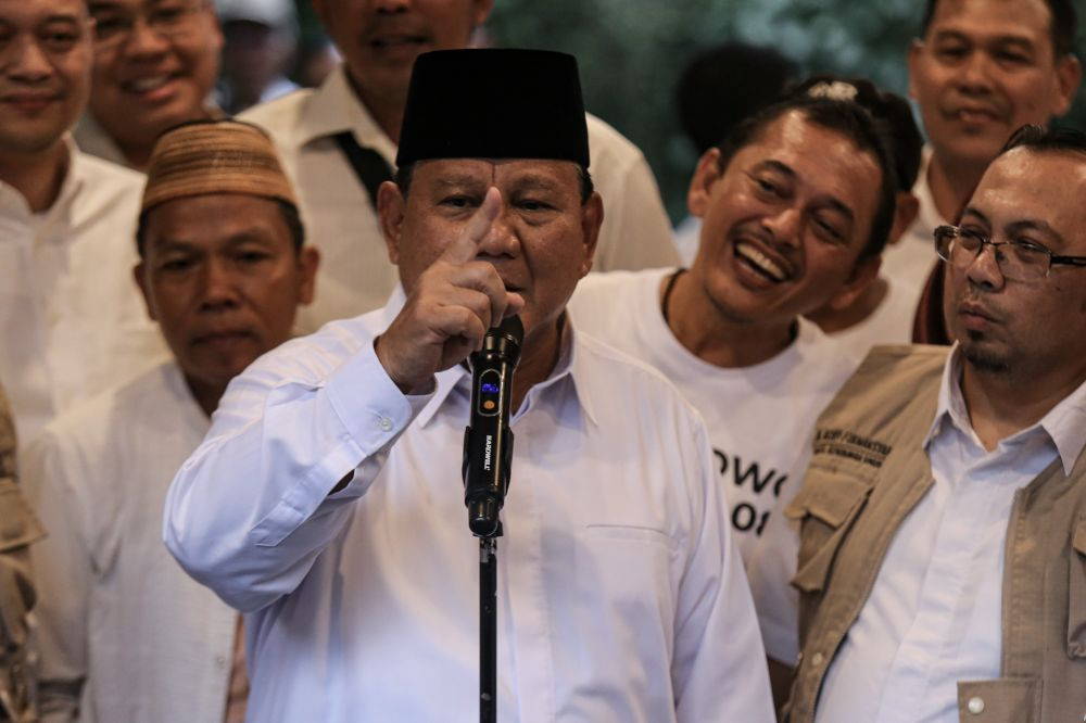 Menhan Prabowo Serahkan 2 Ribu Motor Trail untuk Babinsa di Kalimantan