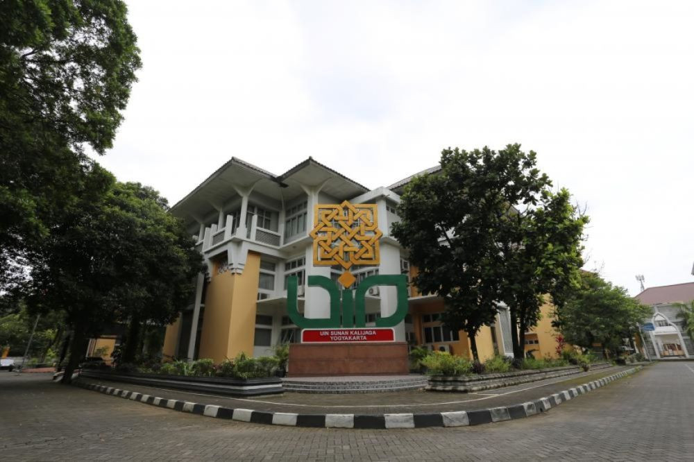 Biaya Kuliah di Sejumlah Daerah di Indonesia Kian Mencekik Leher 