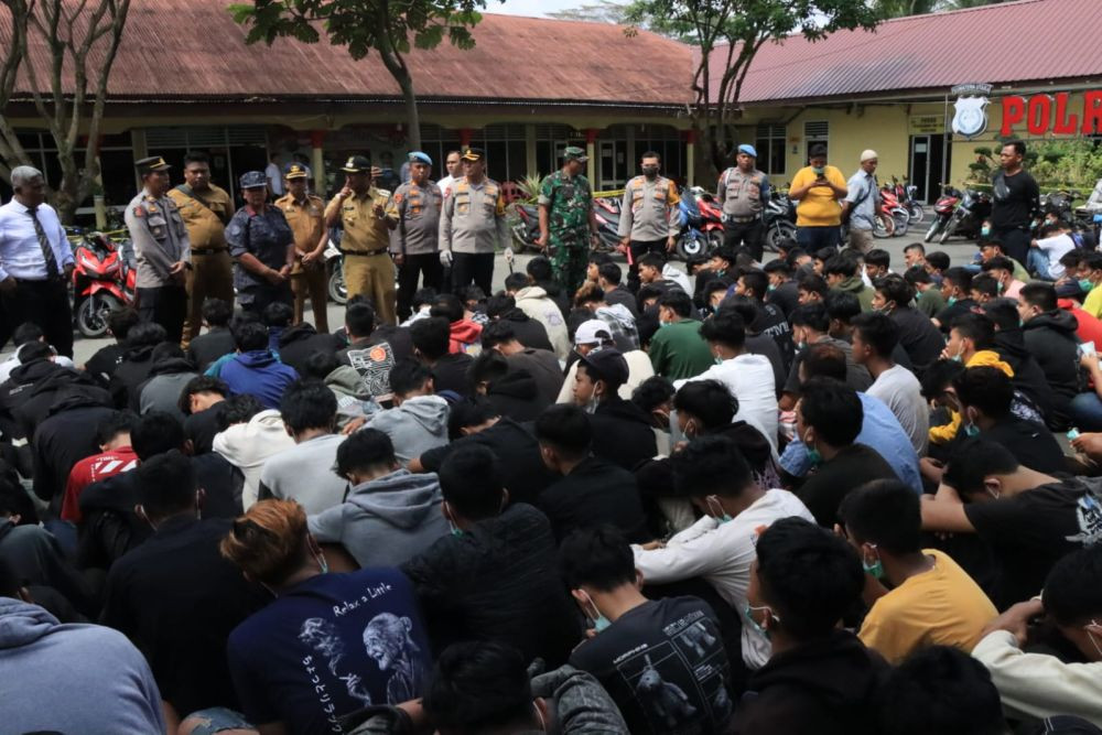 215 Orang Terciduk Razia di Binjai, Dari Pelajar hingga Pasangan Mesum