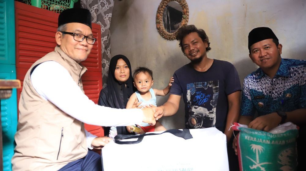 Baznas Kota Tangerang Salurkan 240 Bantuan Sembako Raja Salman 