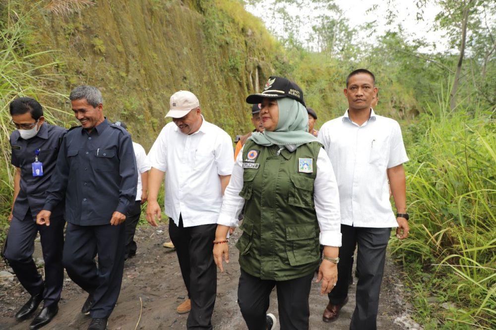Warga Diimbau Hentikan Aktivitas di Sungai Berhulu Merapi