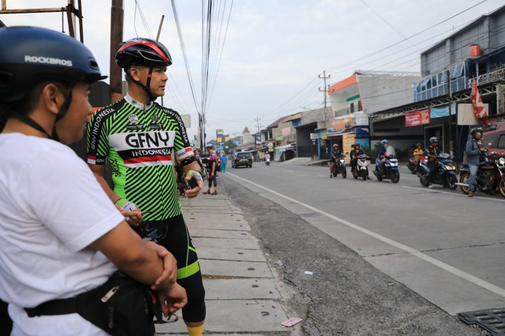 Diprotes Mbak Ita, Ganjar Langsung Cek Jalan Brigjen Sudiarto: Laksanakan Wali Kota