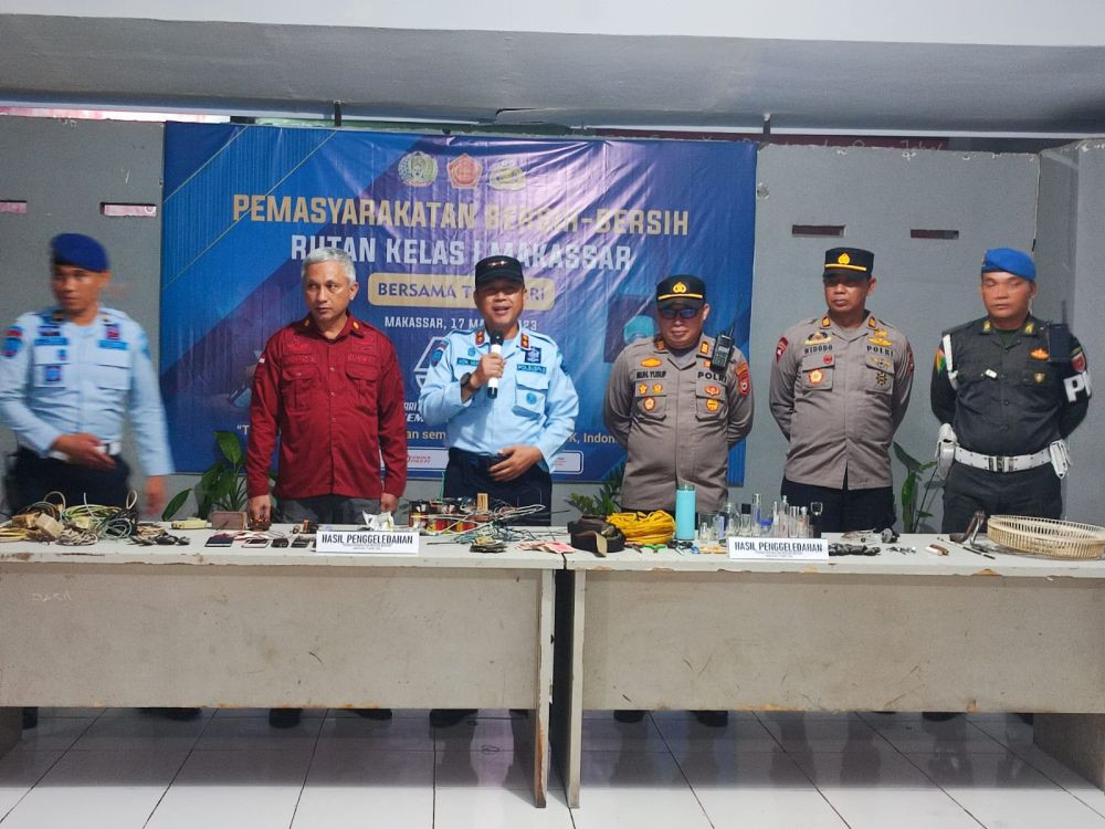 Sidak di Rutan Makassar, Petugas Temukan HP hingga Tali Nilon
