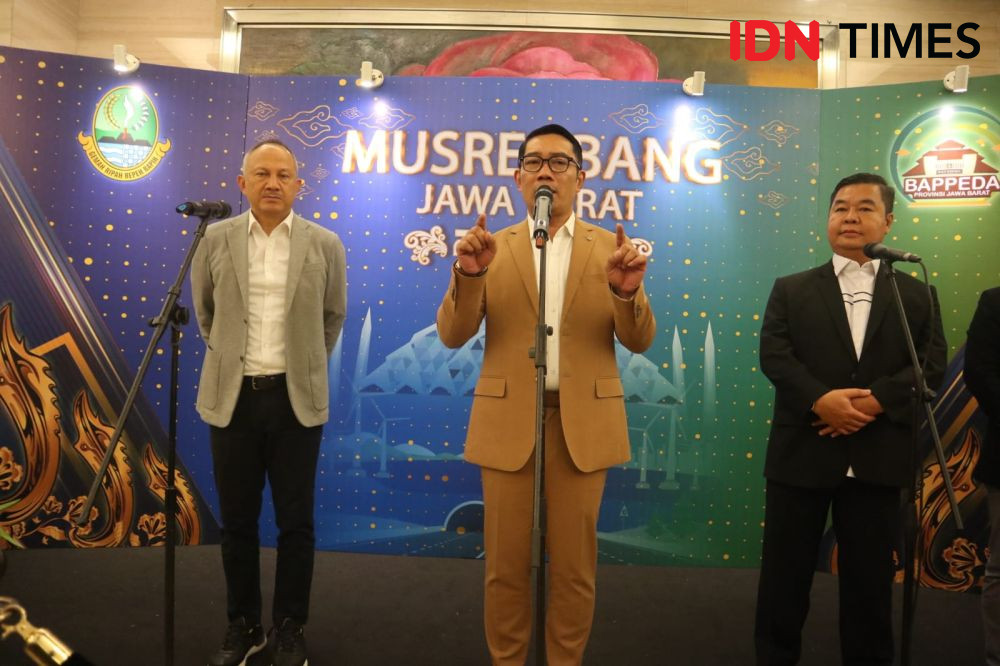 Gubernur Jabar Ridwan Kamil Larang Perdagangan Thrifting! 