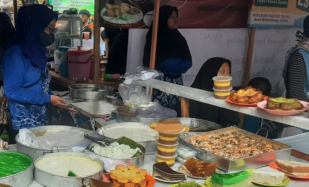 Asyik, Pasar Wadai Ramadan Dibuka di Siring Banjarmasin