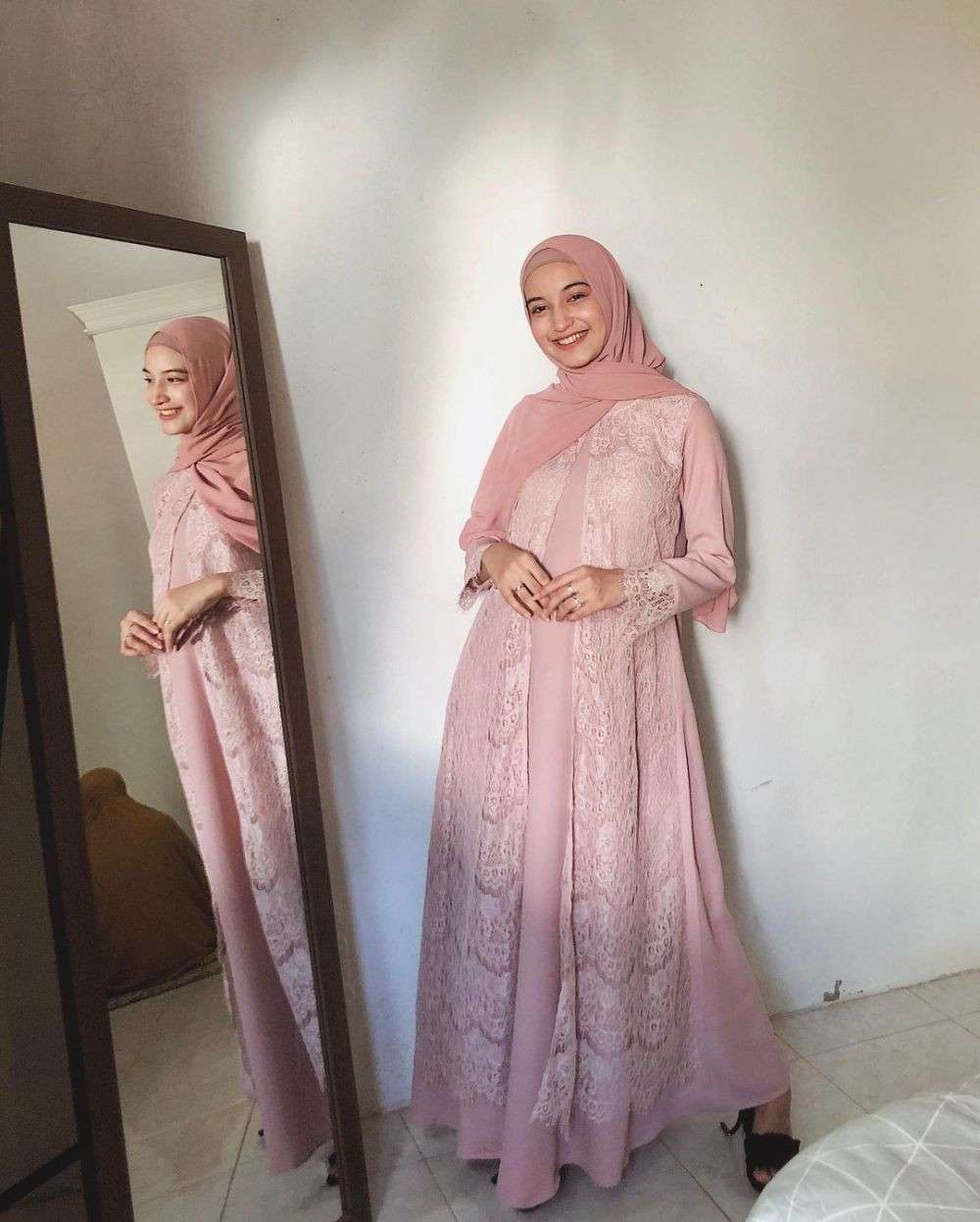 10 Dress Hijab Anggun Cut Intan Nabila, Selalu Stylish!