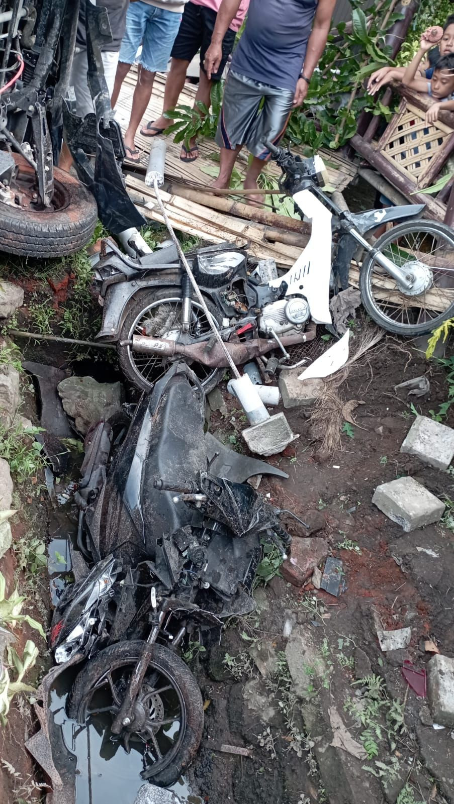 Mobil Pikap Tabrak 4 Motor di Lombok Tengah, Satu Pengendara Tewas  