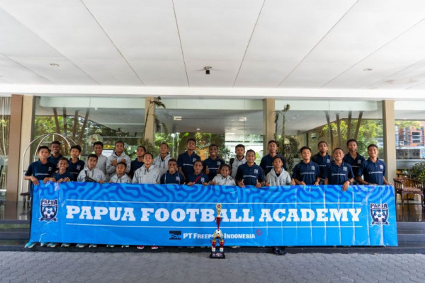 Mencetak Pesepak Bola Bertalenta di Timur Indonesia