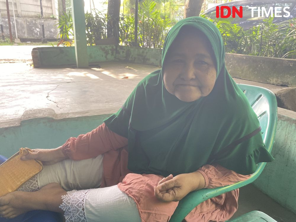 Cerita Nek Ani, dari Padang Menjual Lemang selama 23 Tahun di Medan