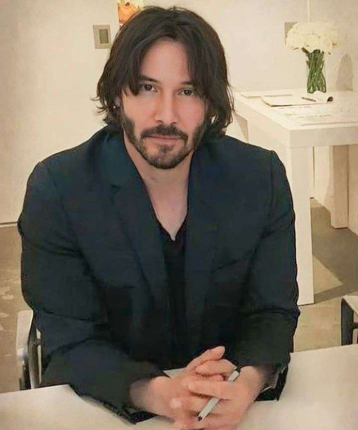 Biodata Dan Profil Keanu Reeves, Kisah Hidupnya Dramatis