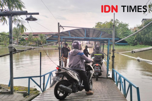 Perahu Tambang di Surabaya Ini Masih Beroperasi, Pemilik Klaim Aman
