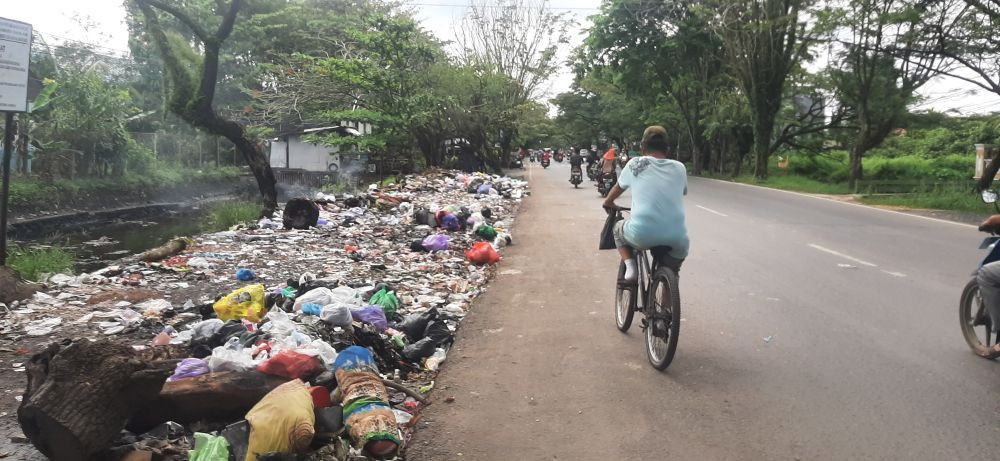 Pasar Wadai Malah Menyumbang Lonjakan Sampah Plastik di Banjarmasin