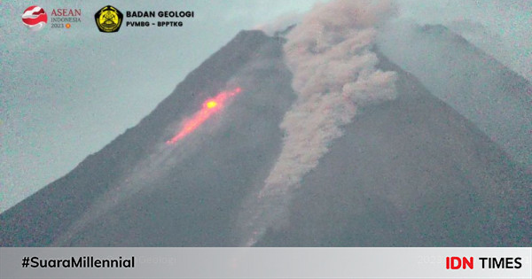 Gunung Merapi Luncurkan Dua Kali Awan Panas Guguran