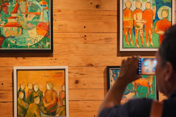 2 Perupa Asal Nagara Gelar Pameran Lukisan Beyond Nature