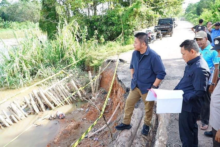 Jalan Penghubung 2 Kabupaten di Sumsel Amblas dan Segera Direlokasi 