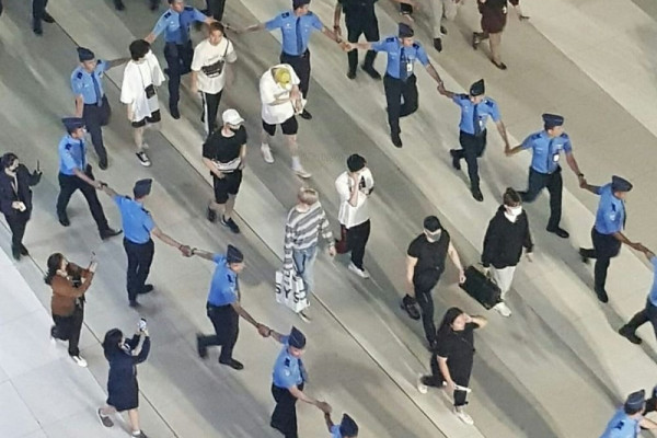 Viral Debat Pengawalan Habib Bahar Vs Artis KPop, Ini Kata AP II