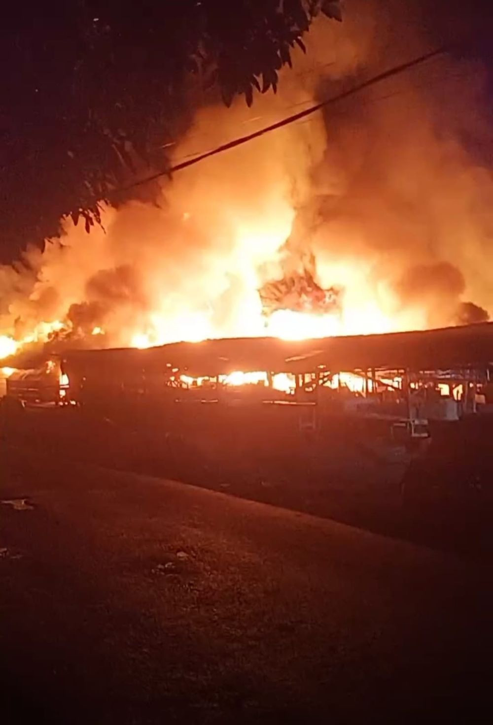 Pasar di Minahasa Utara Terbakar, Pedagang Rugi Rp 100 Juta
