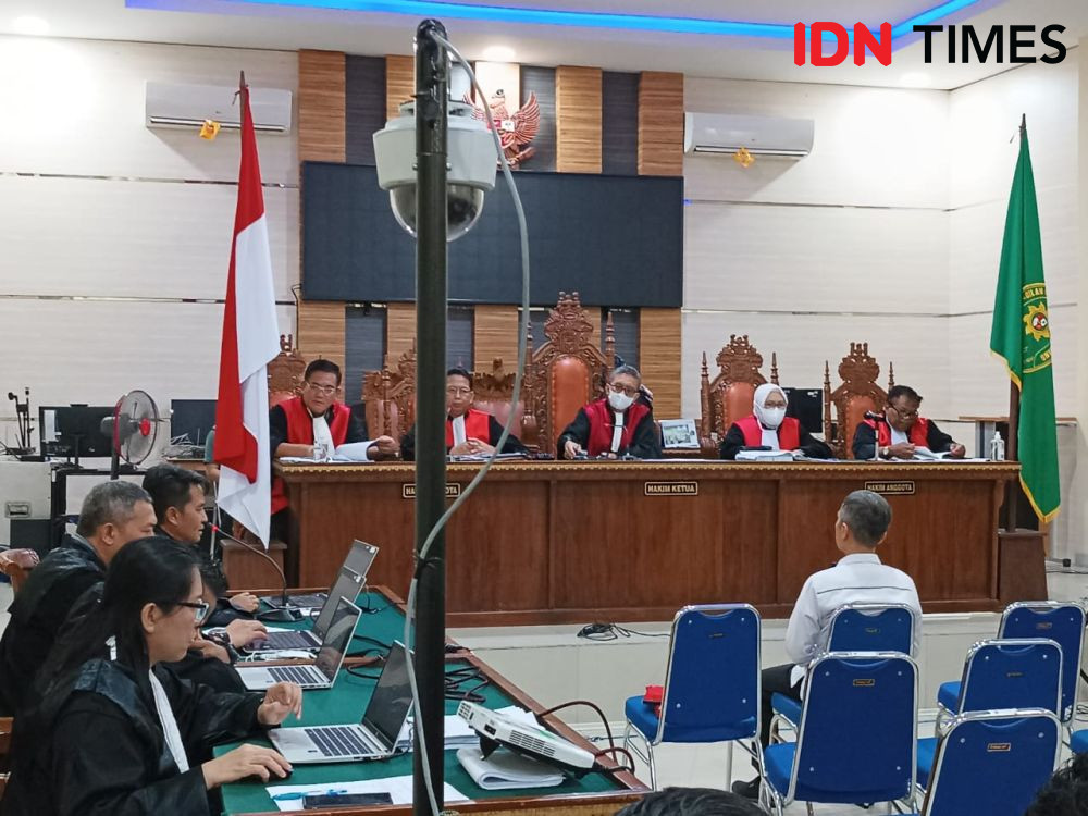 Eks Rektor Unila Terima Titipan 2 Mahasiswa FK dari Keponakan Gubernur