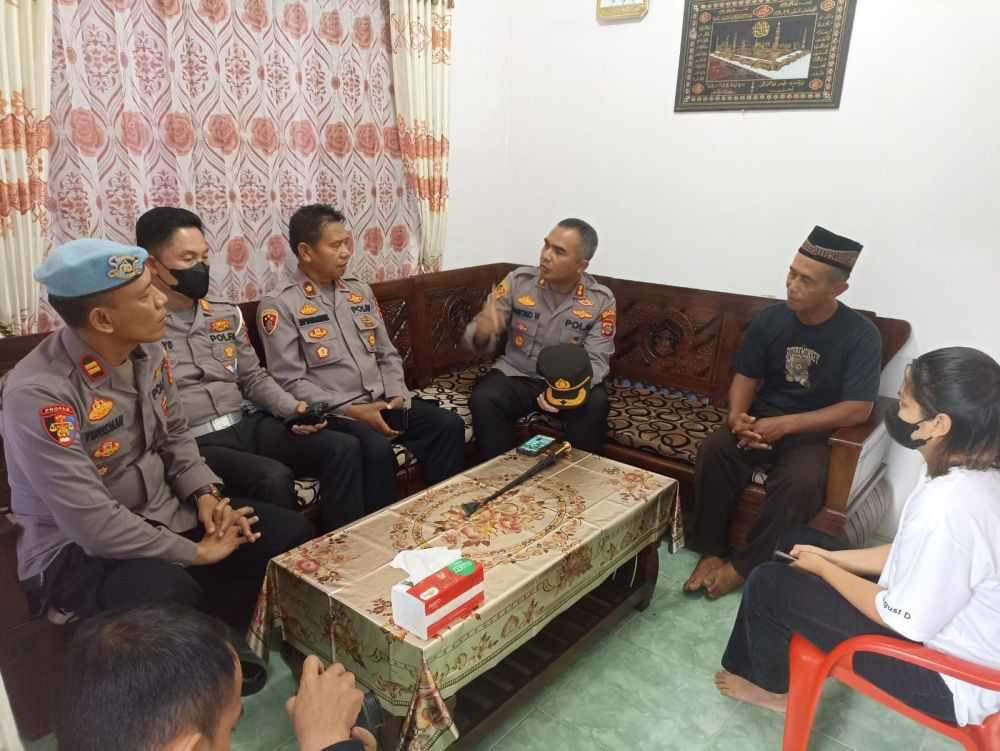 Keluarga Korban Mbah Slamet Asal Lampung Pergi ke Banjarnegara