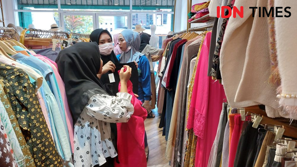 Bisnis Fesyen Lokal Balikpapan Ryndy Shop Utamakan Kualitas