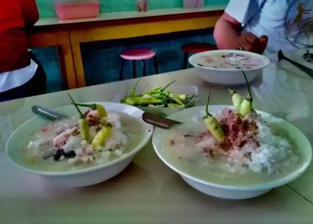 10 Potret Kocak Es Takjil Buka Puasa, Mending Air Putih Aja