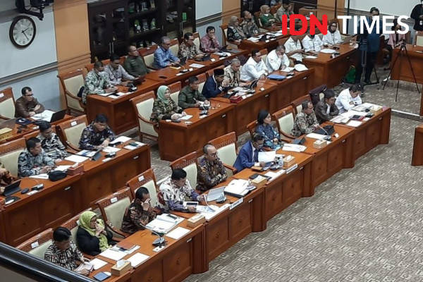 Gerindra Ke Menkeu: Publik Heboh Rp349 T Pajaknya Berapa?