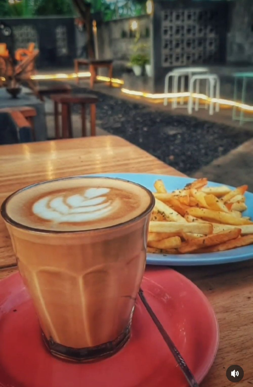 5 Rekomendasi Cafe di Tubaba, Estetik dan Asik Buat Nongkrong