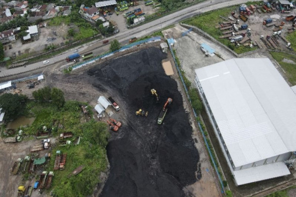 Korporat Stockpile Bungkam Protes Warga dengan Beri Sembako dan Kerja