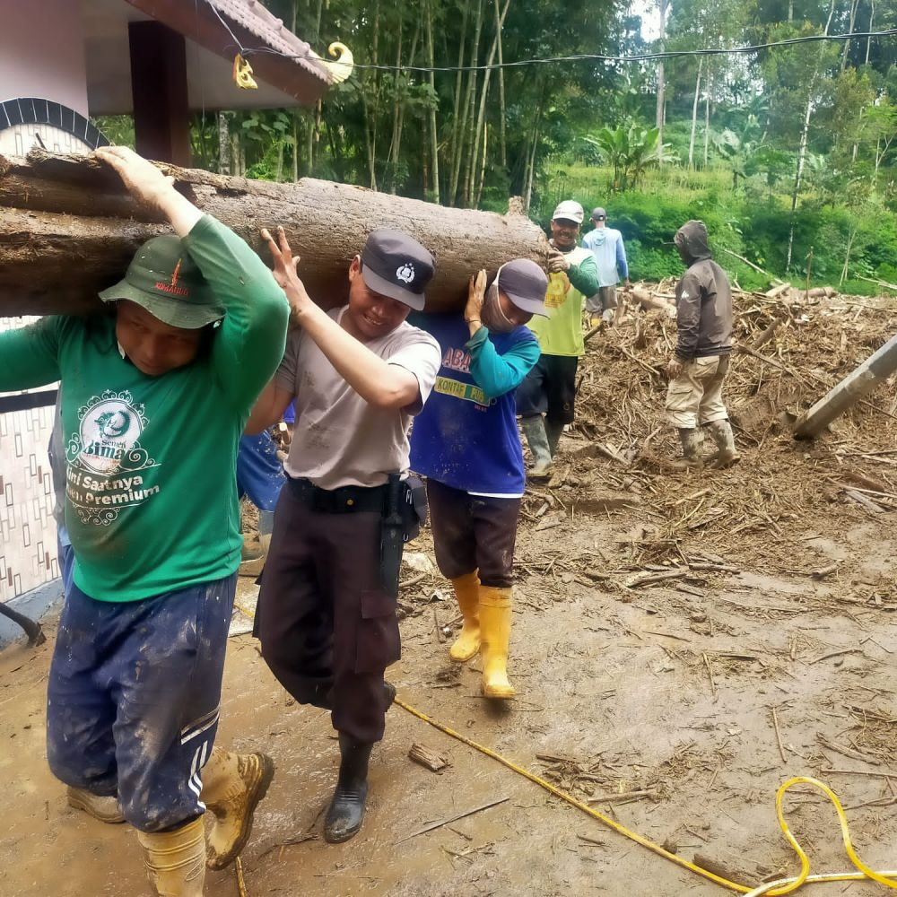 Banjir Bandang dan Longsor Terjang Ngantang, Kabupaten Malang