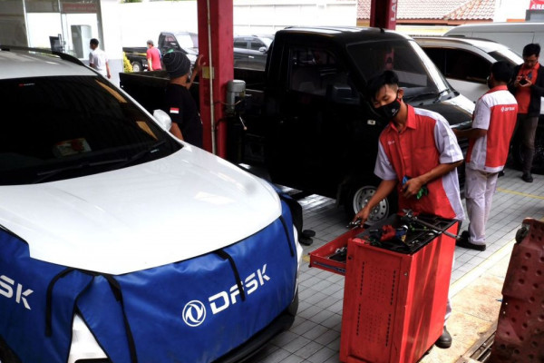 Momen Lebaran DFSK Siaga Mudik Buka 24 Jam, General Check Up Gratis