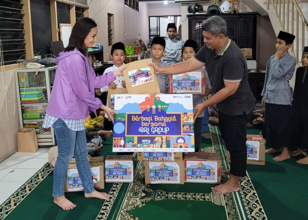 Maknai Bulan Ramadan, BRI Berbagi Kebahagiaan di Panti Asuhan Semarang