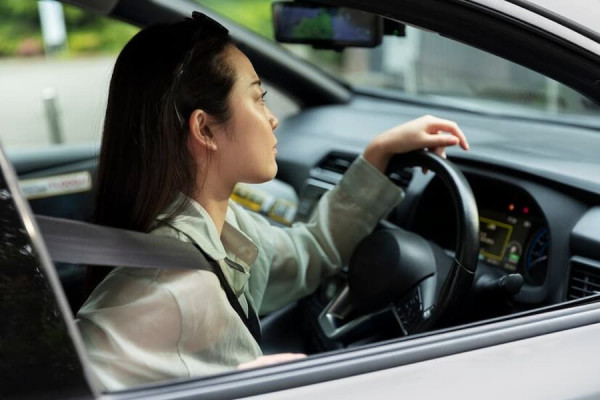 Rekomendasi Mobil Hatchback Paling Nyaman untuk Perempuan