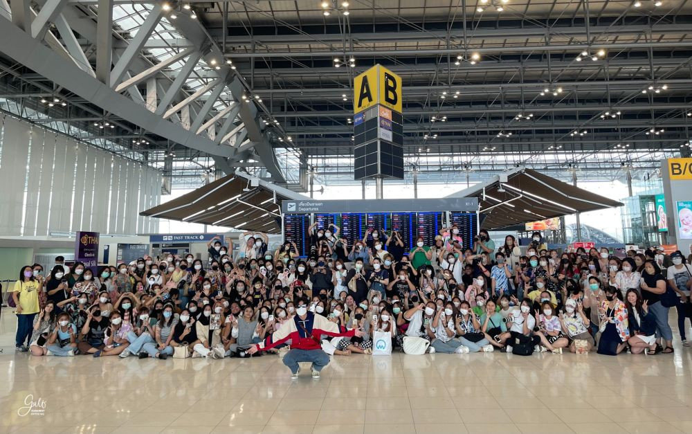 10 Momen Fan Meeting Gulf Kanawut di Hongkong, Seru Abis!