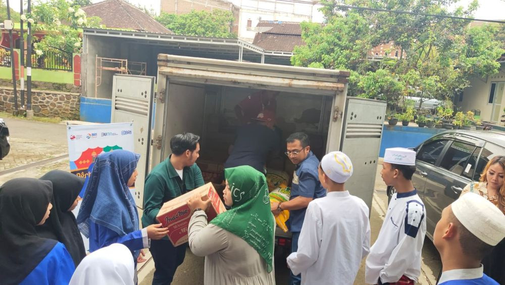 Pembagian Bansos ke Masyarakat saat Ramadan Tekan Inflasi di Semarang