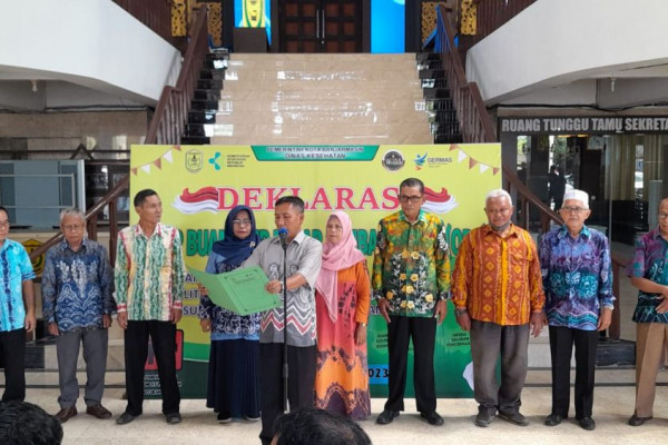 Kelurahan di Banjarmasin Deklarasi Stop Kebiasaan BAB ke Sungai