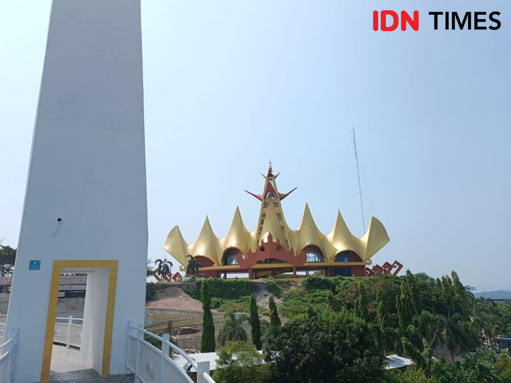 12 Potret Wisata Religi Masjid BSI Bakauheni, Panorama Ciamik!