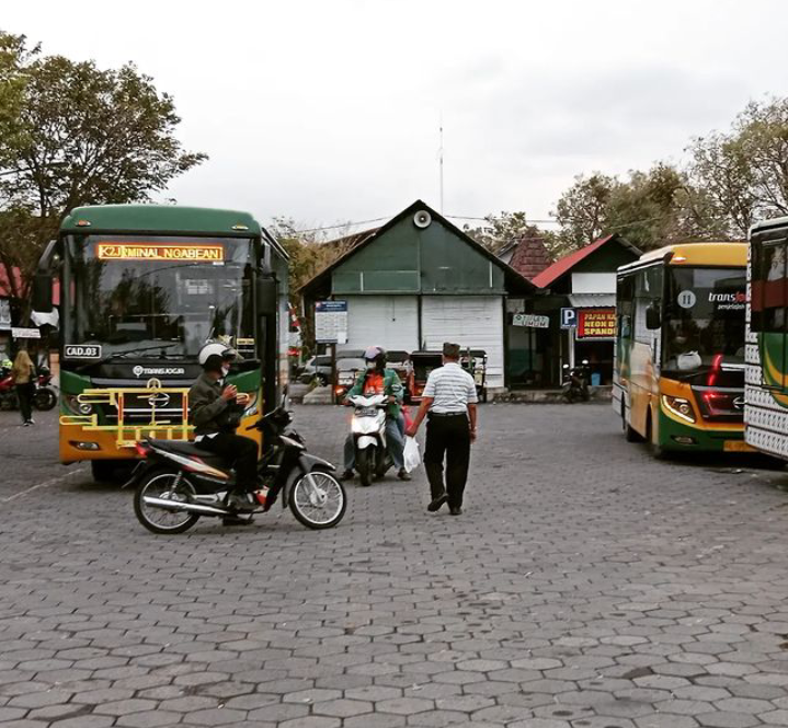 12 Tempat Parkir dekat Malioboro, Tarif Dijamin Resmi