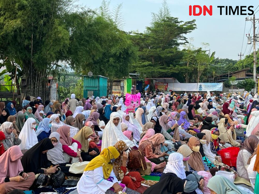 Warga Muslim Muhammadiyah di Semarang Gelar Salat Idulfitri 1444 H