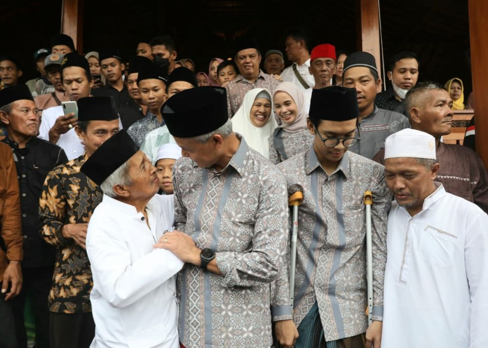 Silsilah Keluarga Besar Ganjar Pranowo, Ulama Pengasuh Pesan