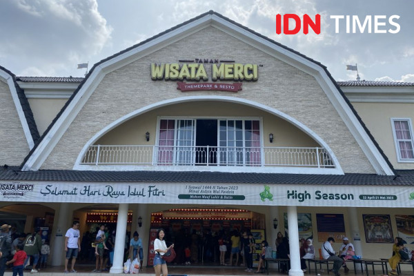 Libur Lebaran, Merci Waterbomm Dipadati Ribuan Pengunjung