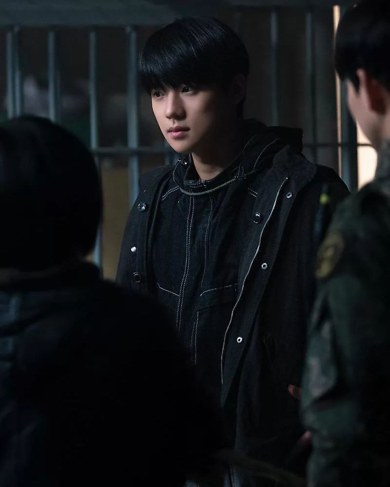 5 Bukti Wang Tae Man Cowok Green Flag di Duty After School